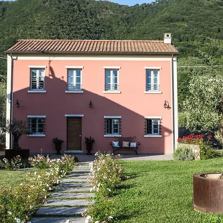 Pensjonat Di Laura Ortonovo